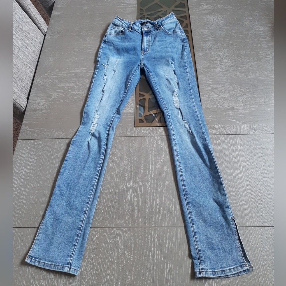 SHEIN Light Blue Skinny Jeans